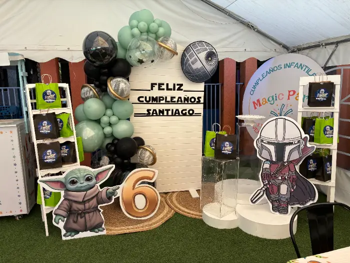 Decoración temática Star Wars Mandalorian